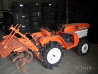 Продается мини-трактор Kubota ZB1400