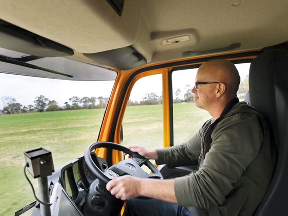 Mercedes Benz Unimog U430 за работой