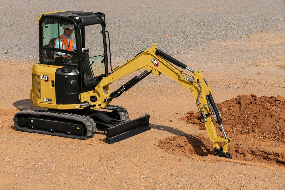 CAT 302.7