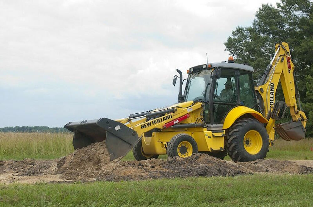 Экскаватор-погрузчик New Holland B95C