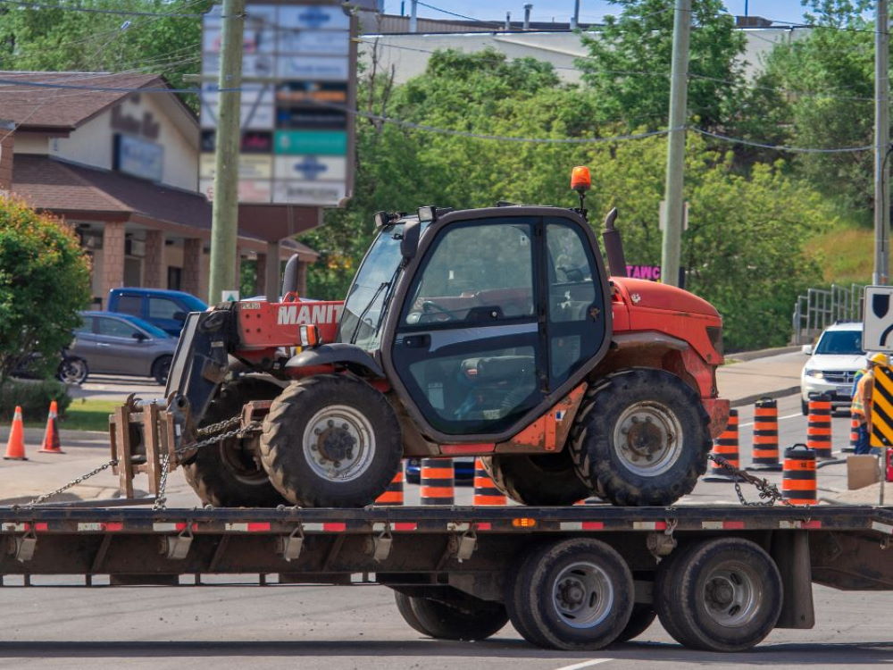 Телескопический погрузчик Manitou