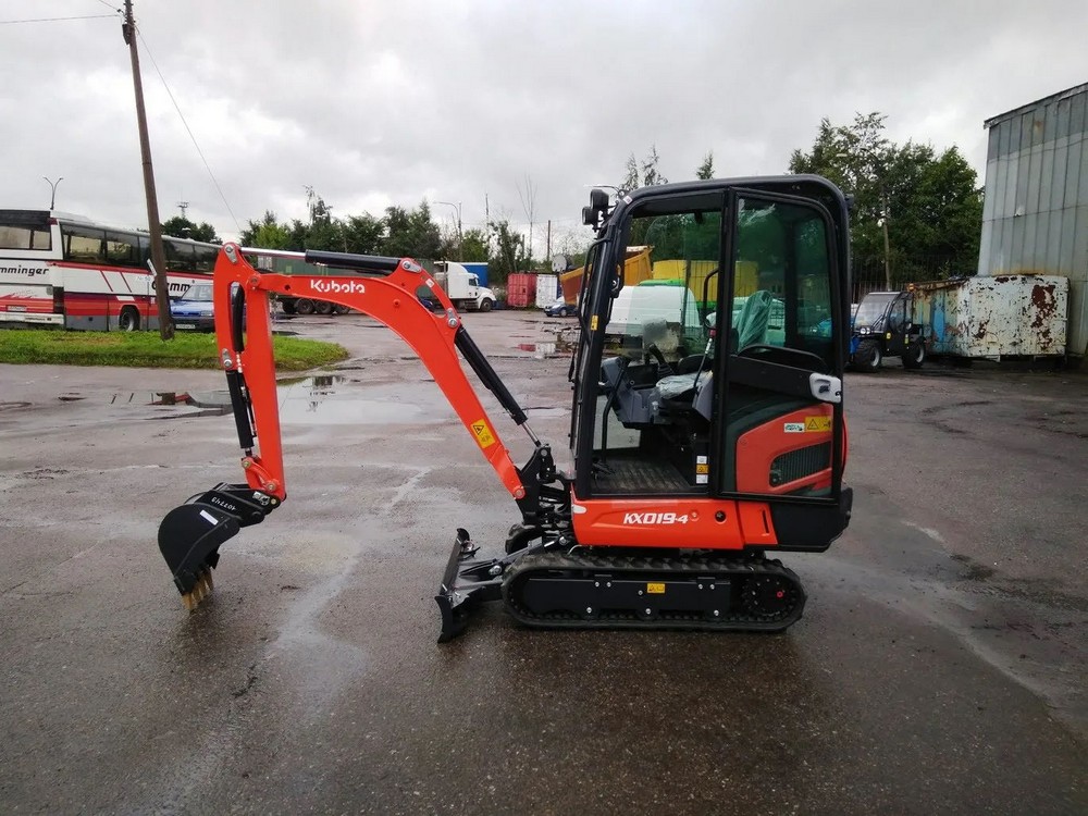 Kubota KX019-4