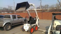 Мини погрузчик продаю TCM Bobcat 543 из Японии б.у.