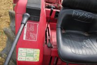 Мини-трактор Shibaura D23F в комплекте: фреза и фронтальный погрузчик