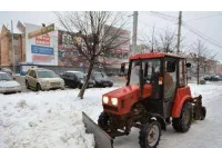 Коммунальная машина на базе трактора Беларус-320.4