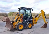 Экскаватор-погрузчик JCB 1CX б.у.