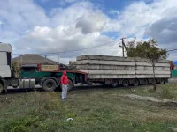 Перевозка негабаритного груза, услуги трала